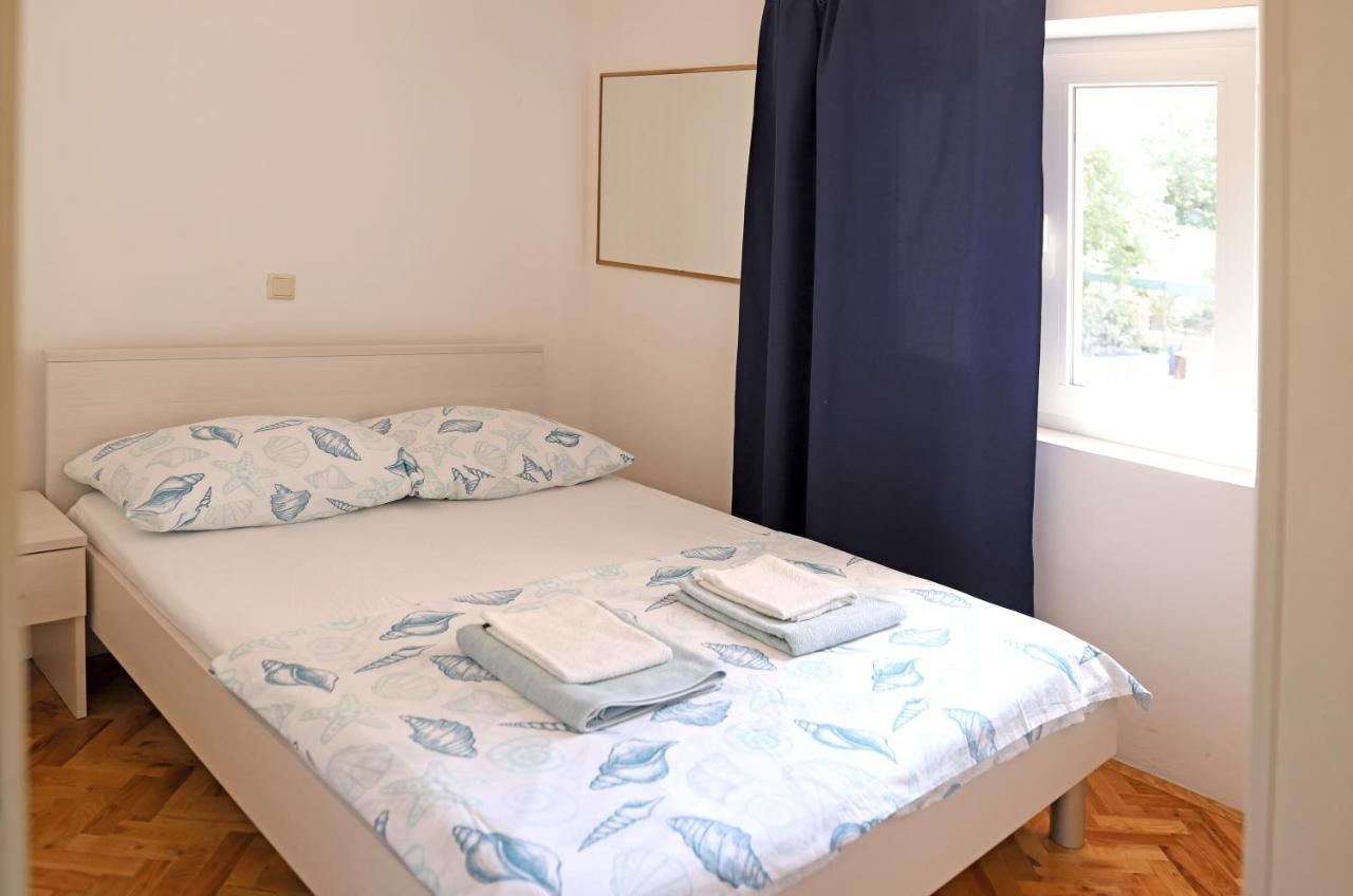 Apartment Hudan Malinska Kültér fotó