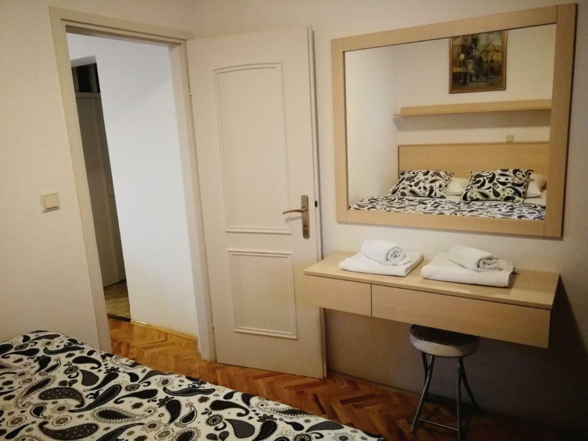 Apartment Hudan Malinska Kültér fotó